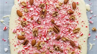 white chocolate Christmas cracks -1