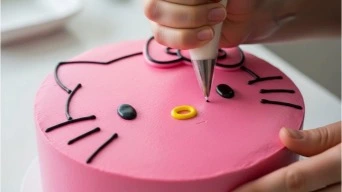 Hello Kitty cake decoration
